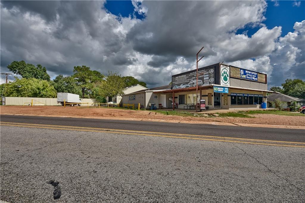 902 Highway 105 - Photo 1