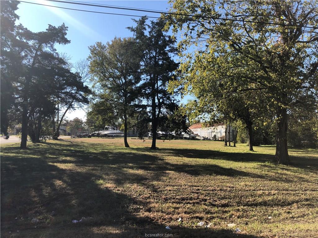 208 Reed - Photo 1