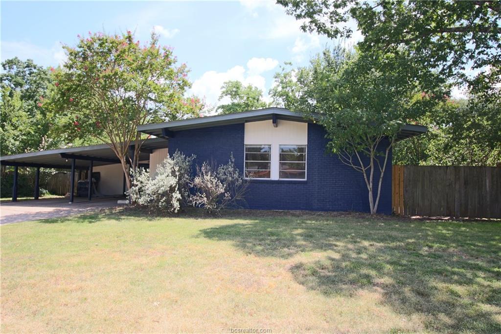 406 Timber Street - Photo 1