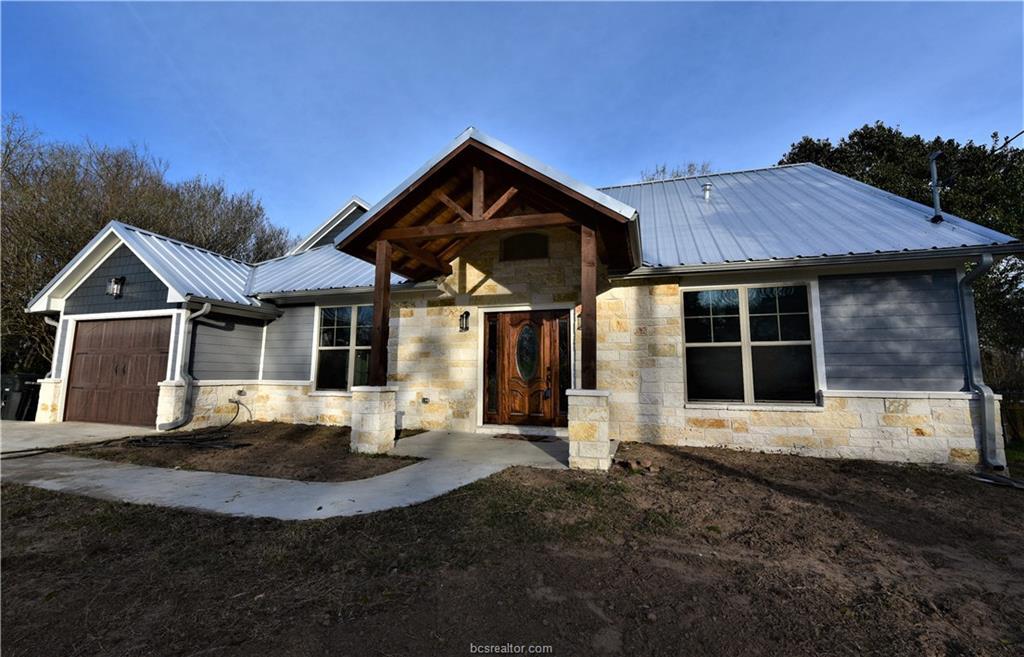 502 Fawn Street - Photo 1
