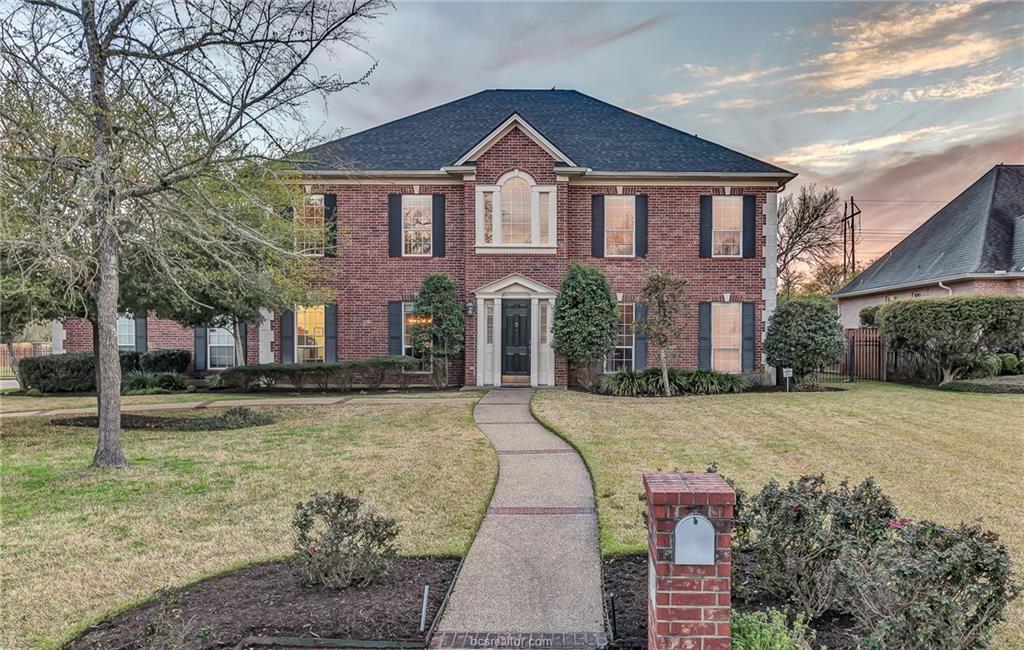 4912 Augusta - Photo 1