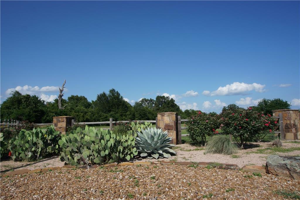 0000 Valley View - Photo 1