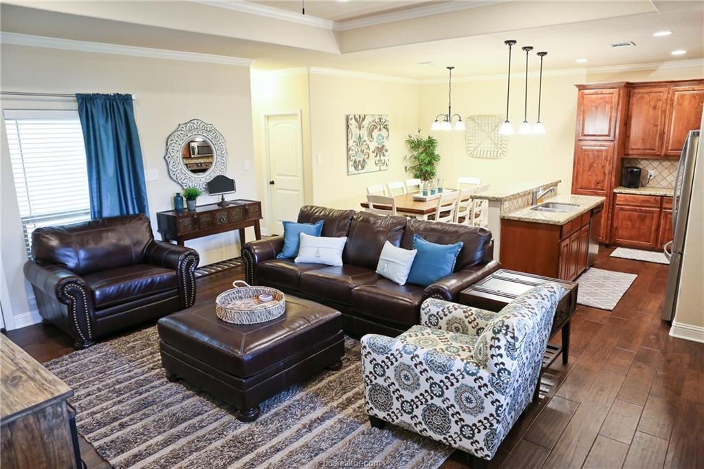 1706 Lonetree Drive - Photo 1