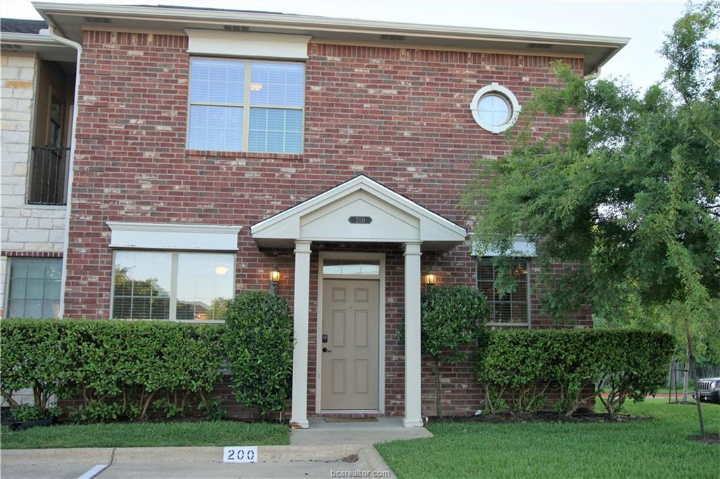 200 Forest Drive - Photo 1