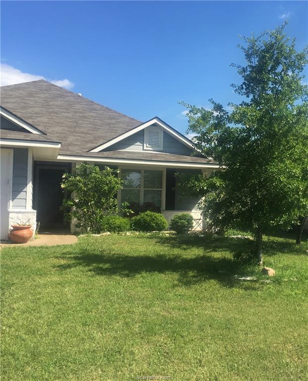 2711 Lynnwood Court - Photo 1
