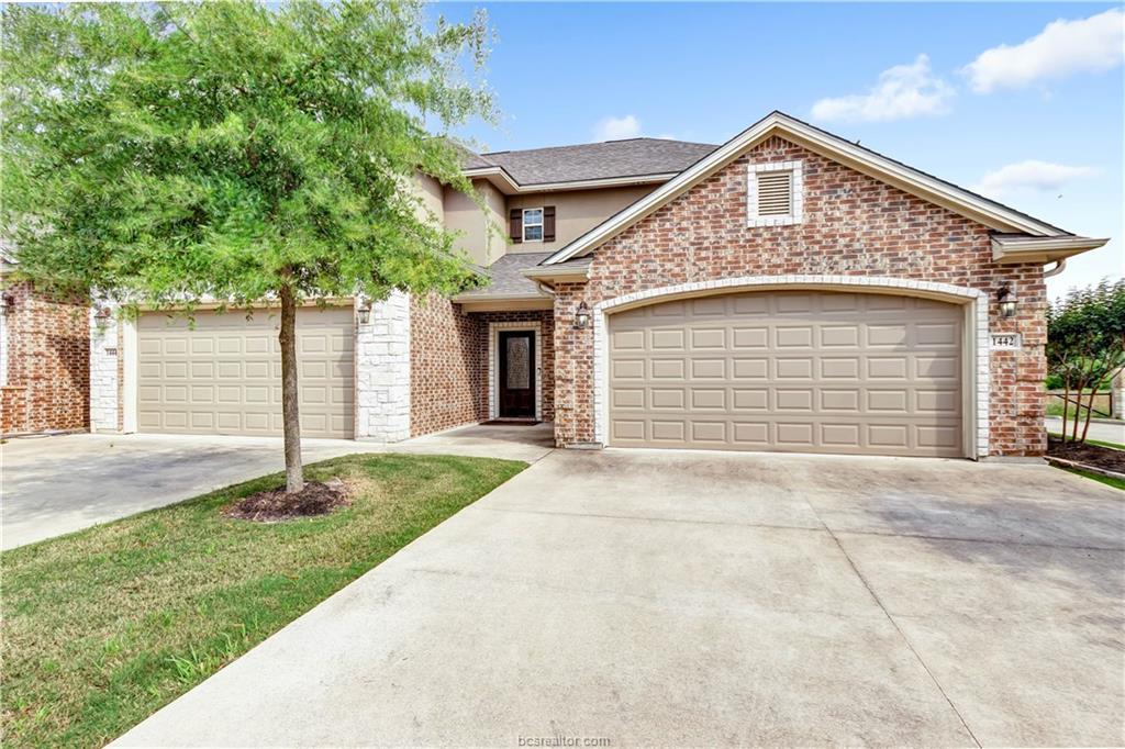 1442 Crescent Ridge Drive - Photo 1