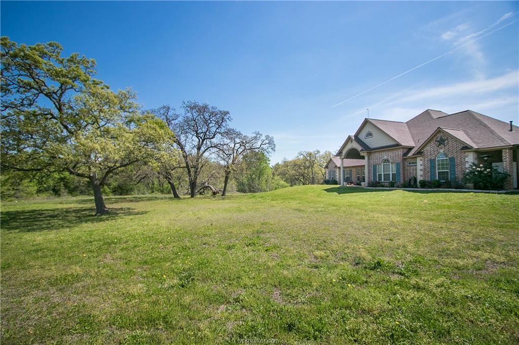4633 County Road 310 - Photo 1