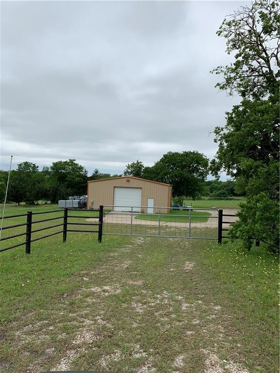 1640 Hwy 90 South - Photo 1