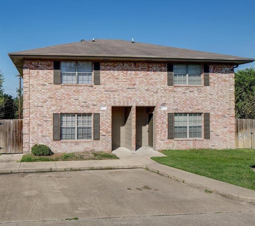 1205 Vinyard - Photo 1
