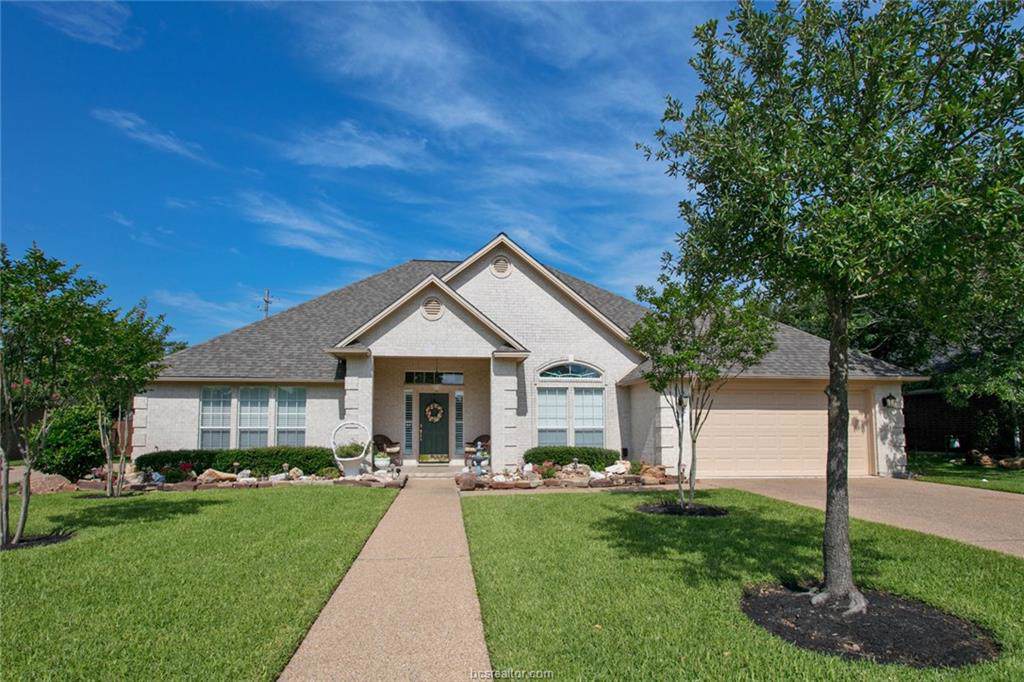 4610 Park Hollow Circle - Photo 1