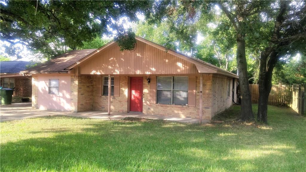 3203 Heatherwood Drive - Photo 1
