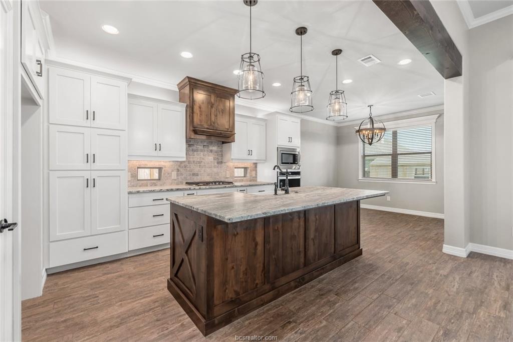 2906 Gentle Wind Court - Photo 1