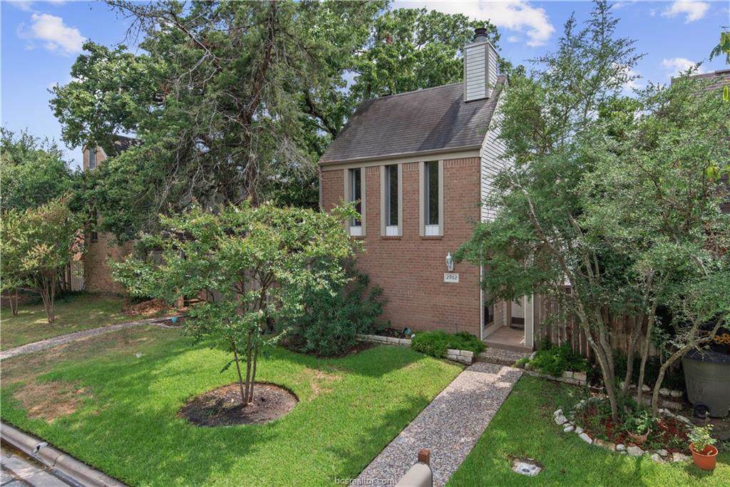2902 Briarcreek Court - Photo 1