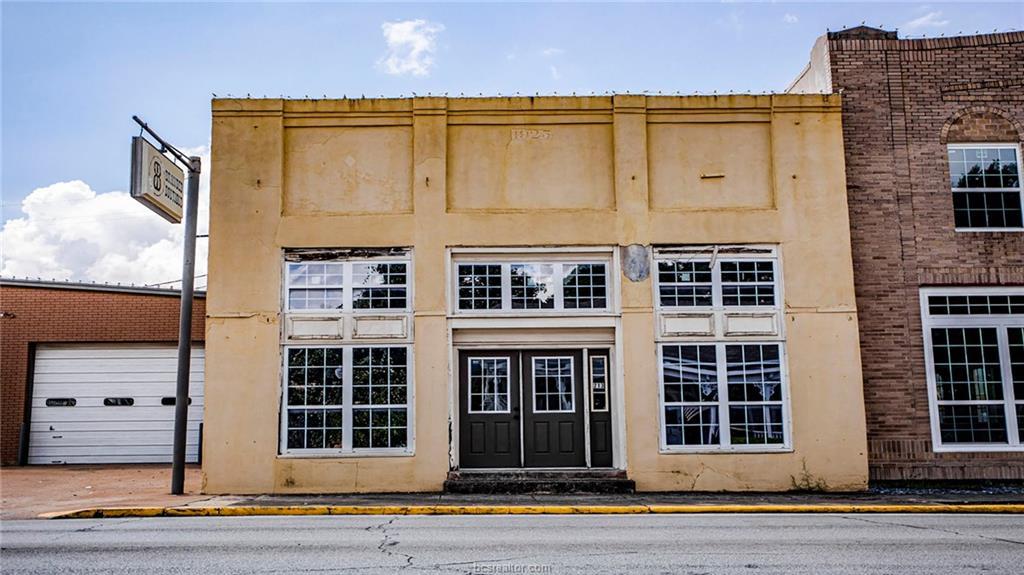 213 Main Street - Photo 1