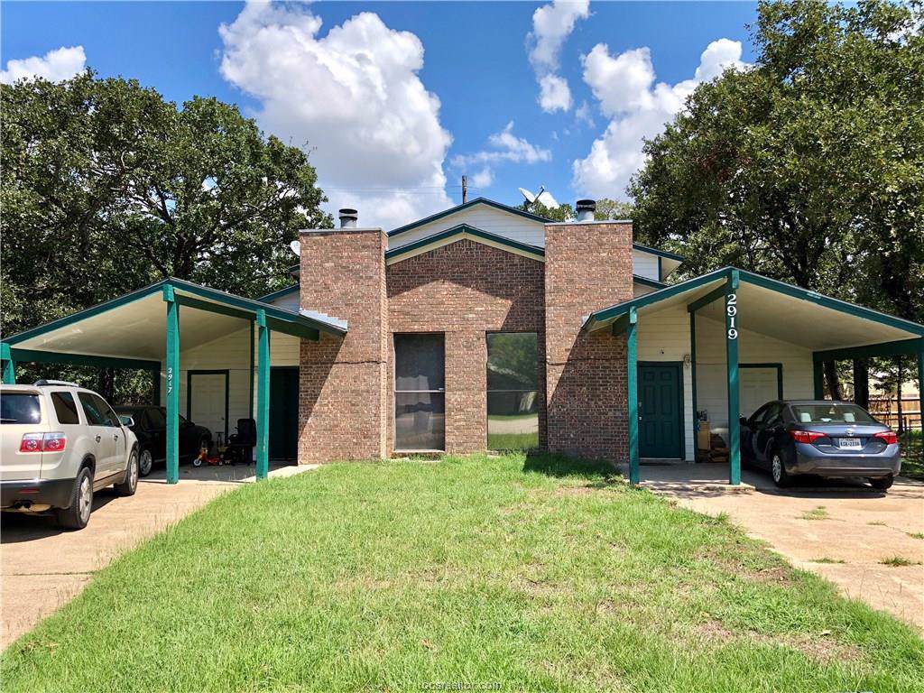 2917-2919 Forest Bend Drive - Photo 1