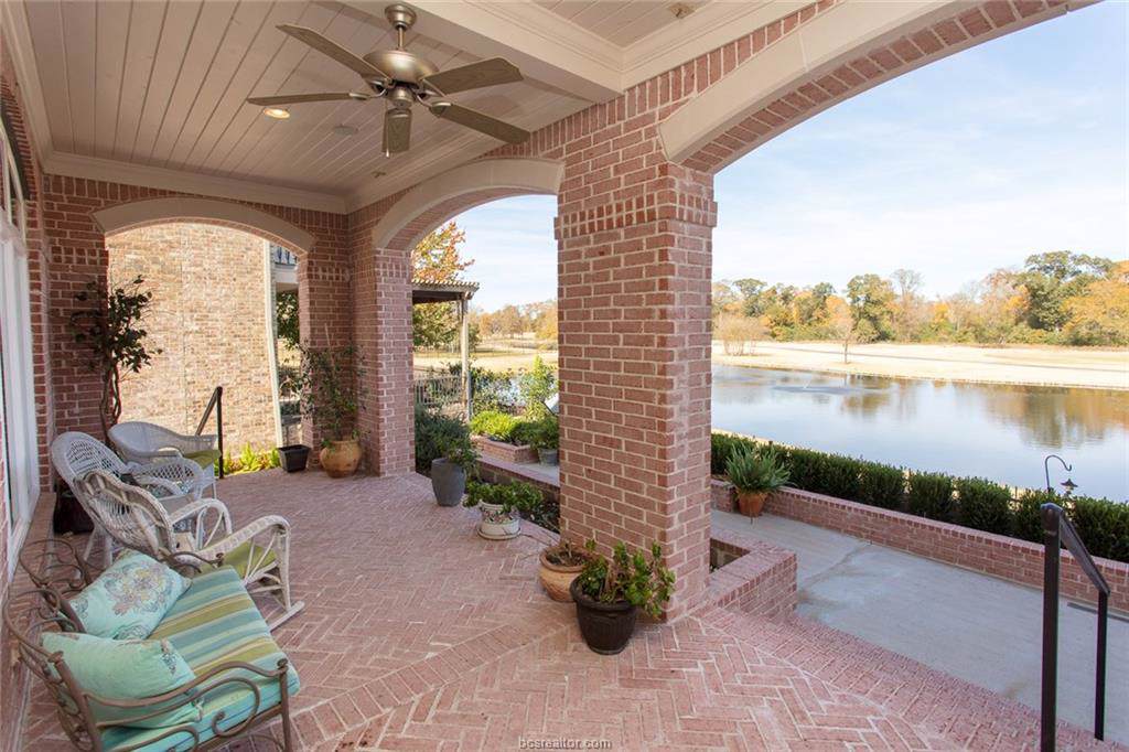 4760 Stonebriar Circle - Photo 1