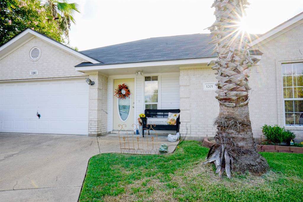 1201 Remington Court - Photo 1