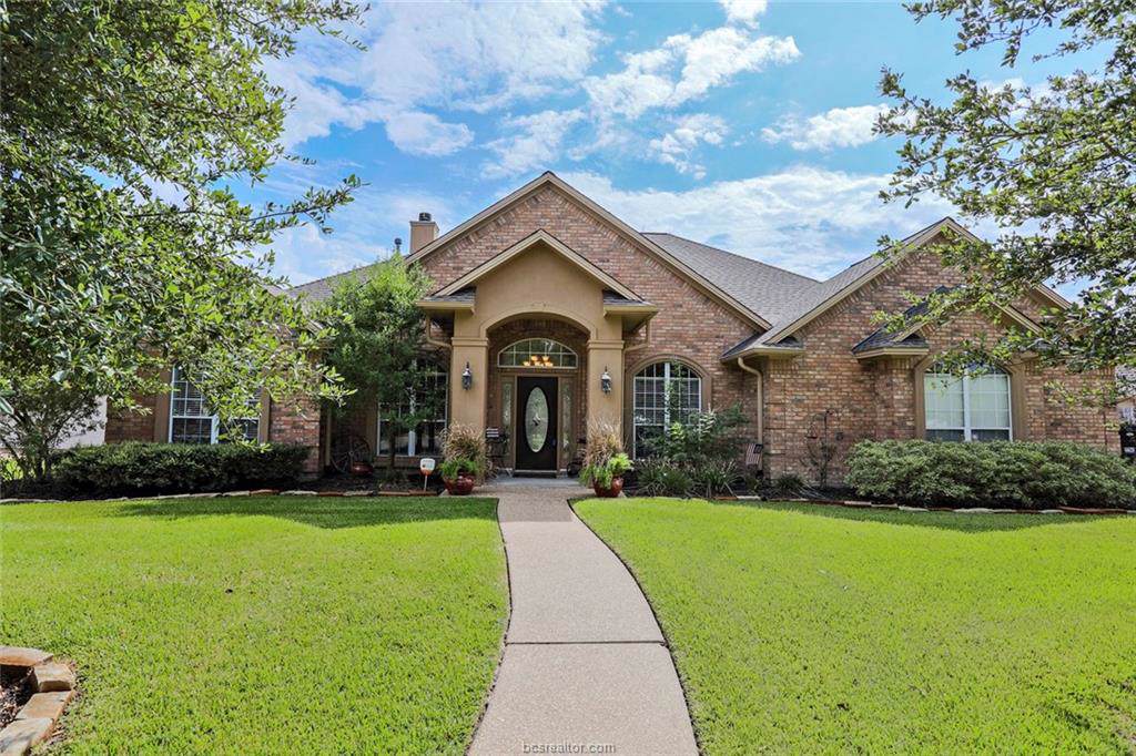 806 Royal Adelade Drive - Photo 1