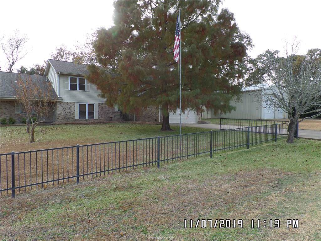 250 Golfview Dr. North - Photo 1