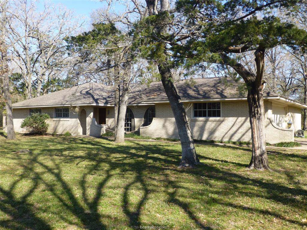 3009 Five Oaks Lane - Photo 1