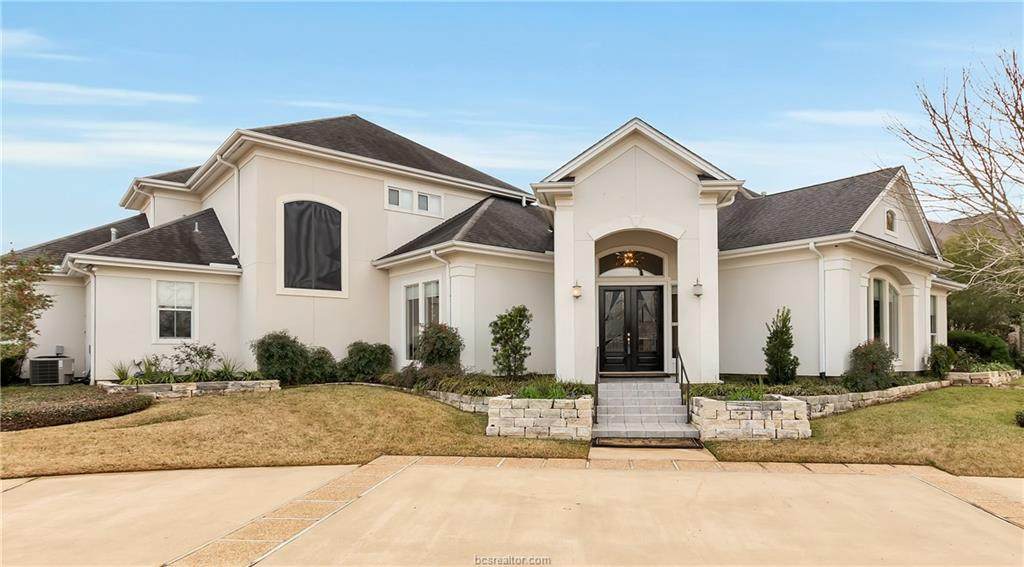 1122 Royal Adelade Drive - Photo 1