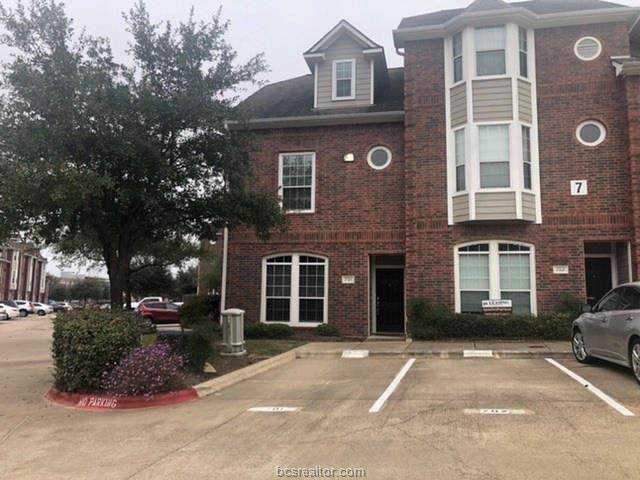 305 Holleman Drive - Photo 1