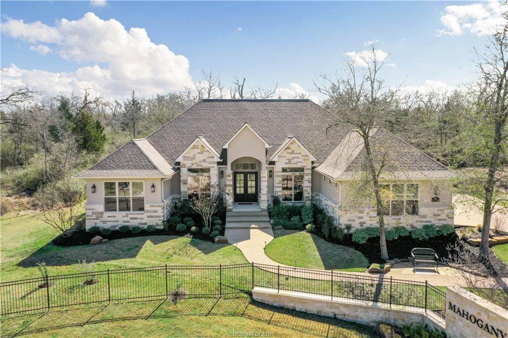 3401 Mahogany Drive - Photo 1