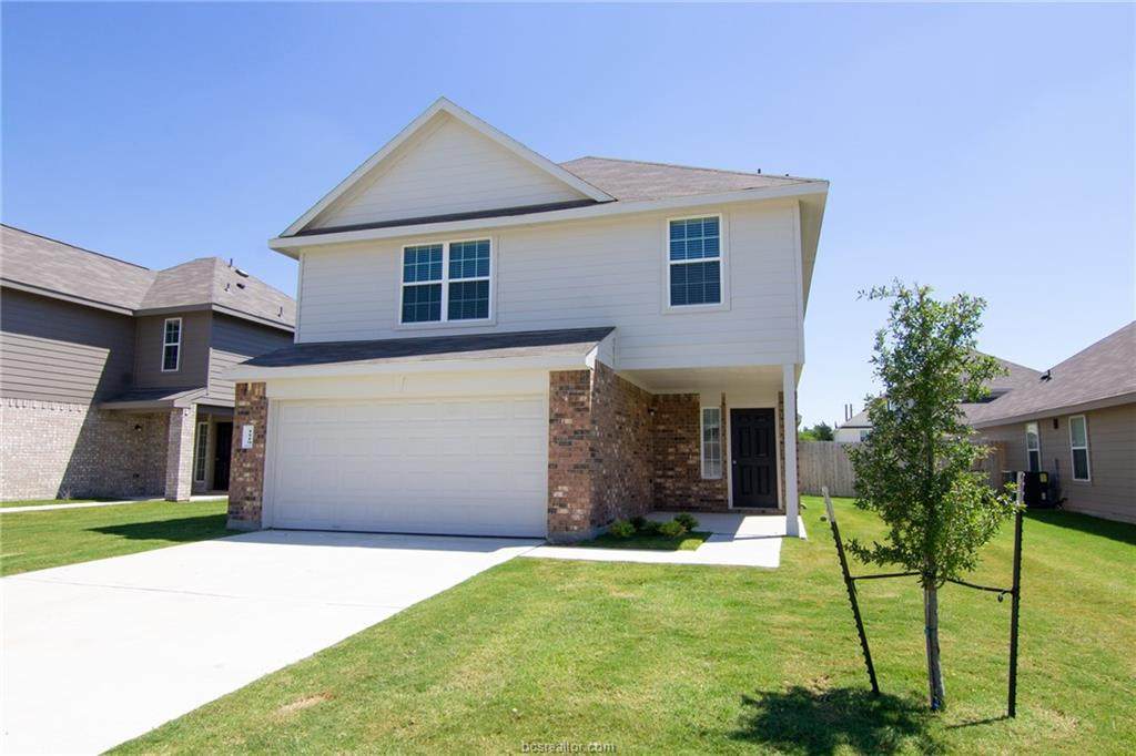 1119 Crossing Drive - Photo 1