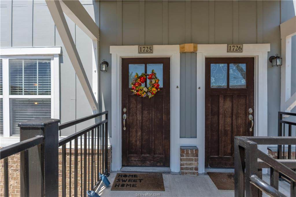 1725 Harvey Mitchell Parkway - Photo 1