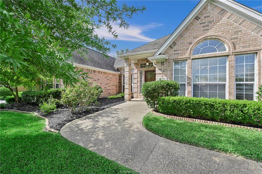 2106 Williams Way - Photo 1