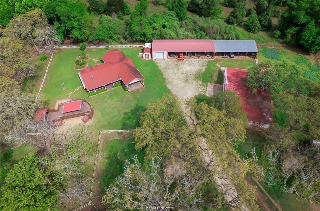10415 County Road 324 - Photo 1