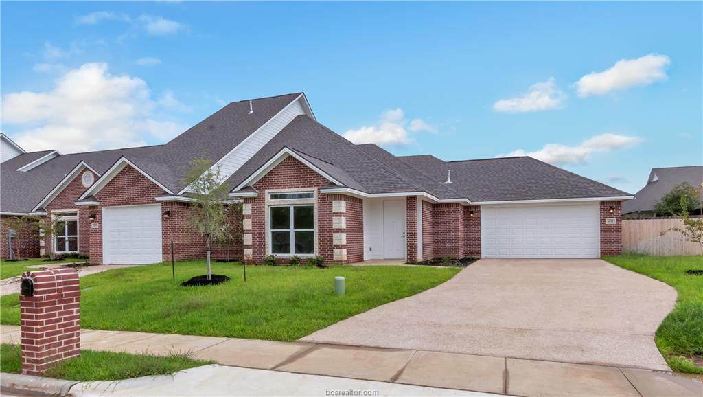 2011 Reagan Court - Photo 1