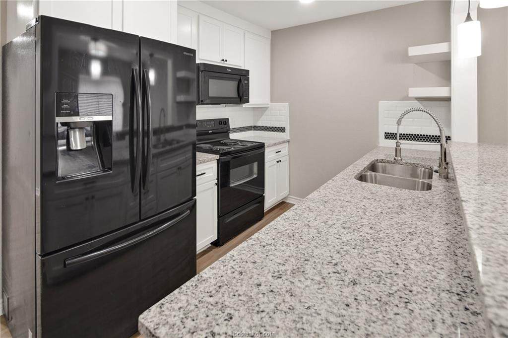 1919 Pine Tree Drive - Photo 1