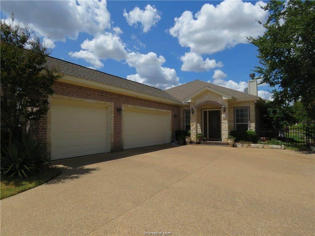 2622 Lochinvar Lane - Photo 1