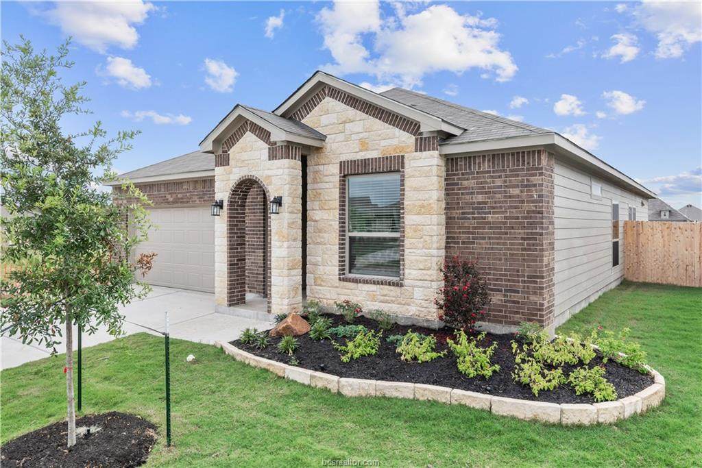 6318 Rockford - Photo 1