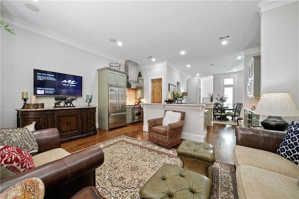 306 Calle Sevilla Place - Photo 1