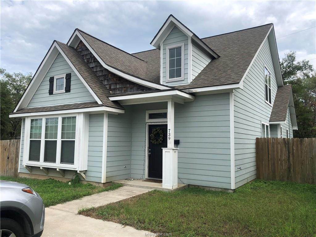 739 Meadow Lane - Photo 1