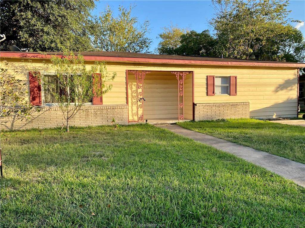 2211 Staunton Drive - Photo 1