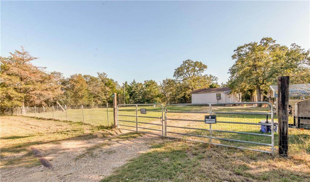 226 Redberry Road - Photo 1