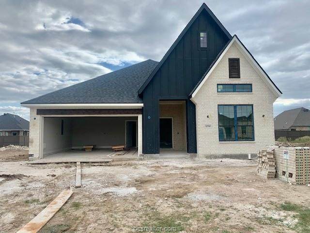 4256 Harding Way - Photo 1