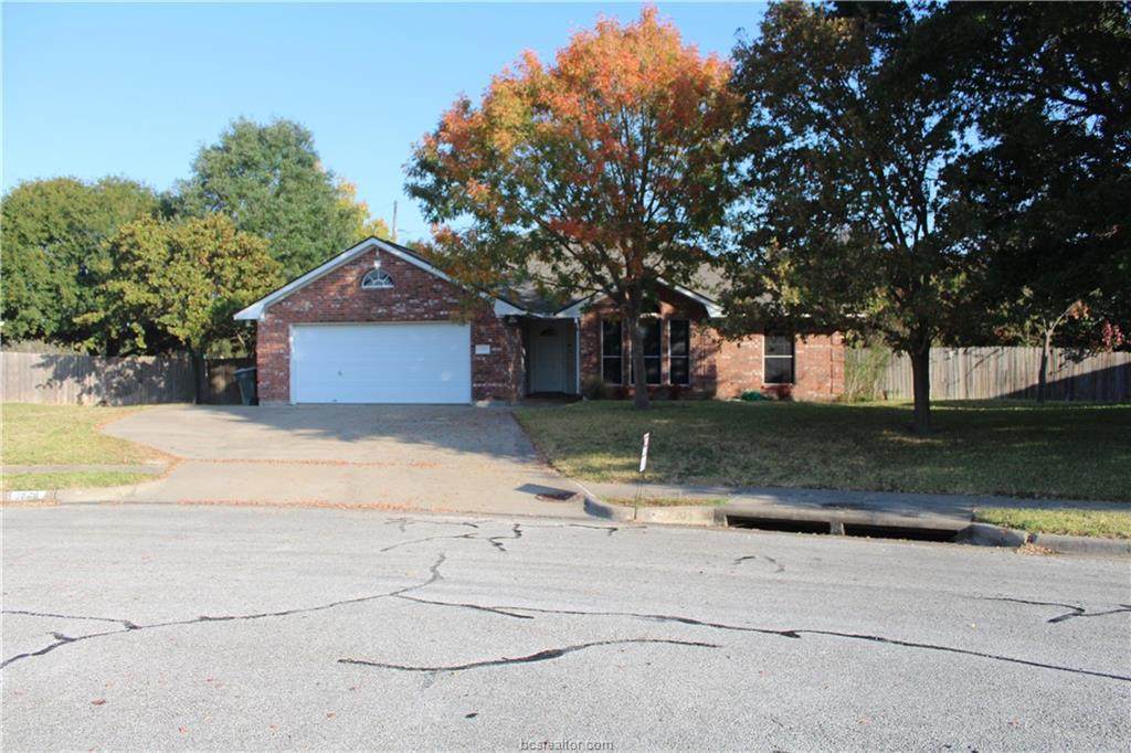 1529 Strasburg - Photo 1