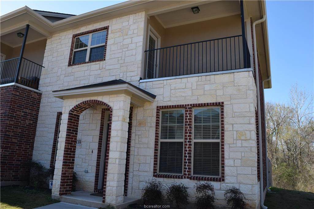 203 Forest - Photo 1
