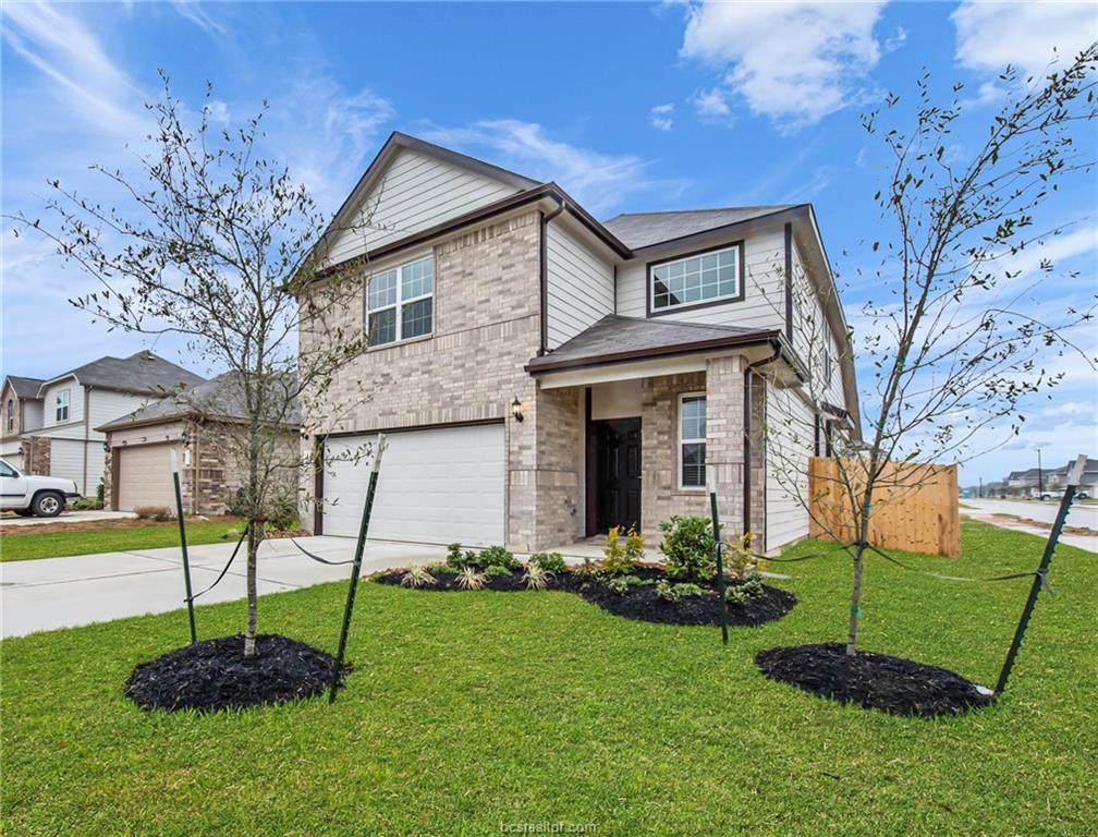 4717 Los Pines Way - Photo 1