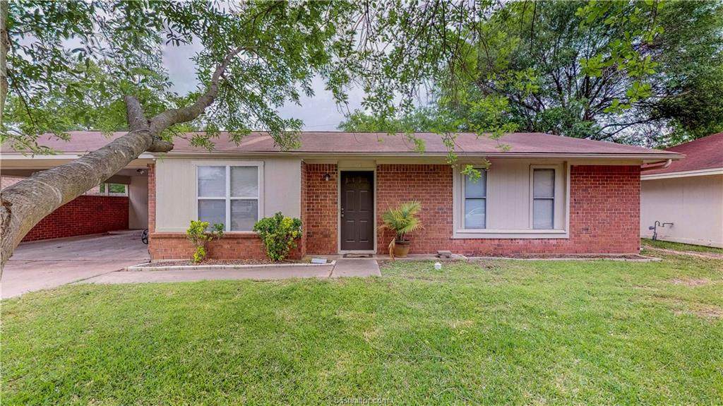 1108 Forest Glen Court - Photo 1