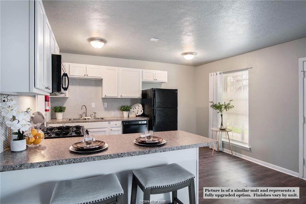 3300 South College - Photo 1