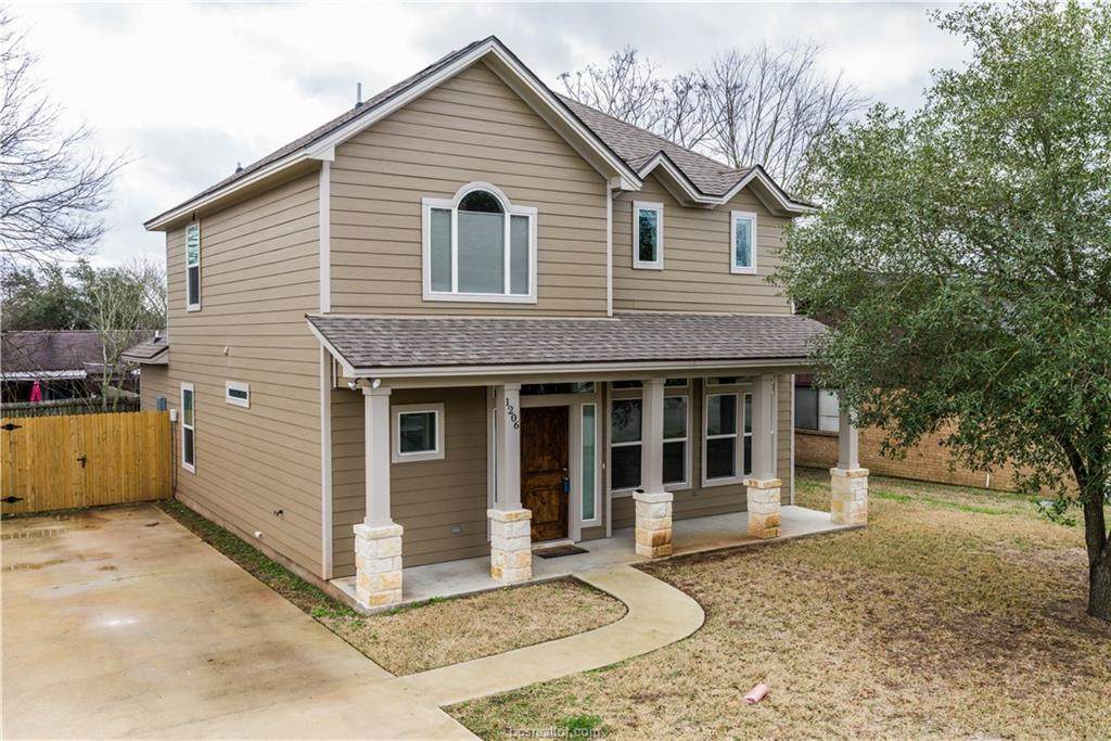 1206 Hardwood Lane - Photo 1