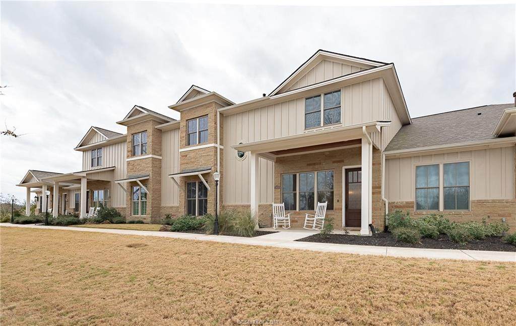 2808 Maroon Court - Photo 1