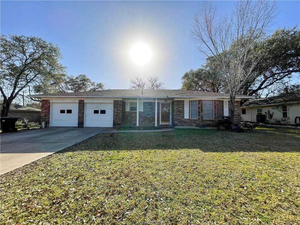 1502 Laura Lane - Photo 1