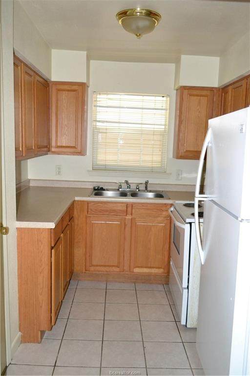 401 Lake Street - Photo 1