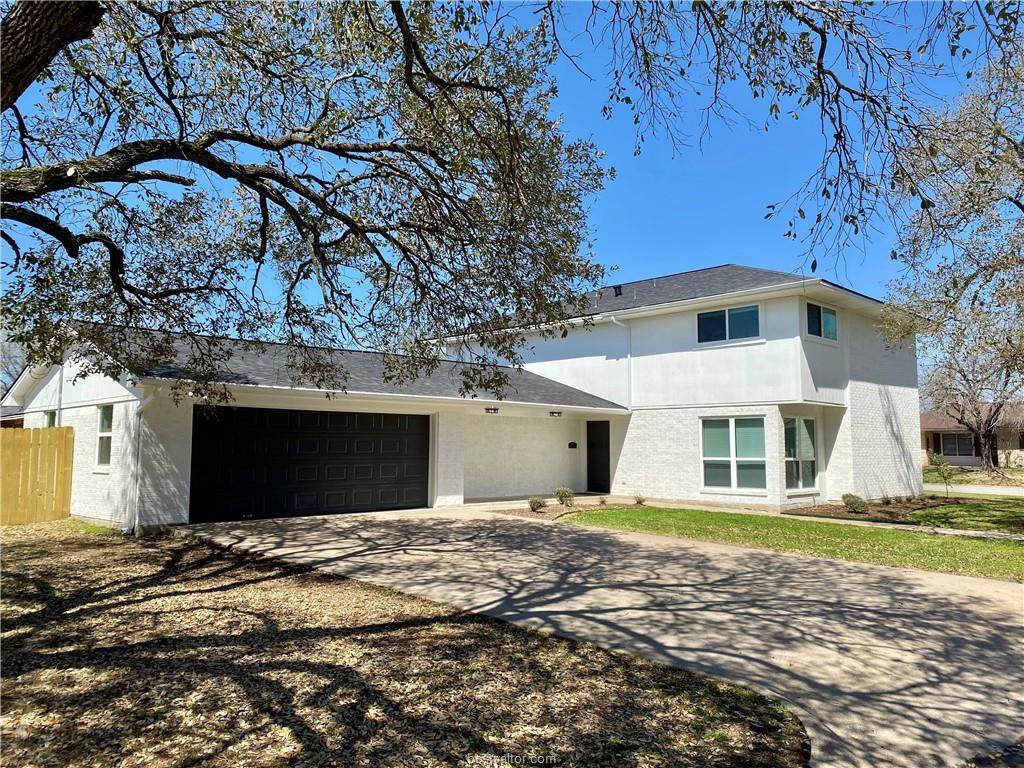 3903 Kelli Lane - Photo 1
